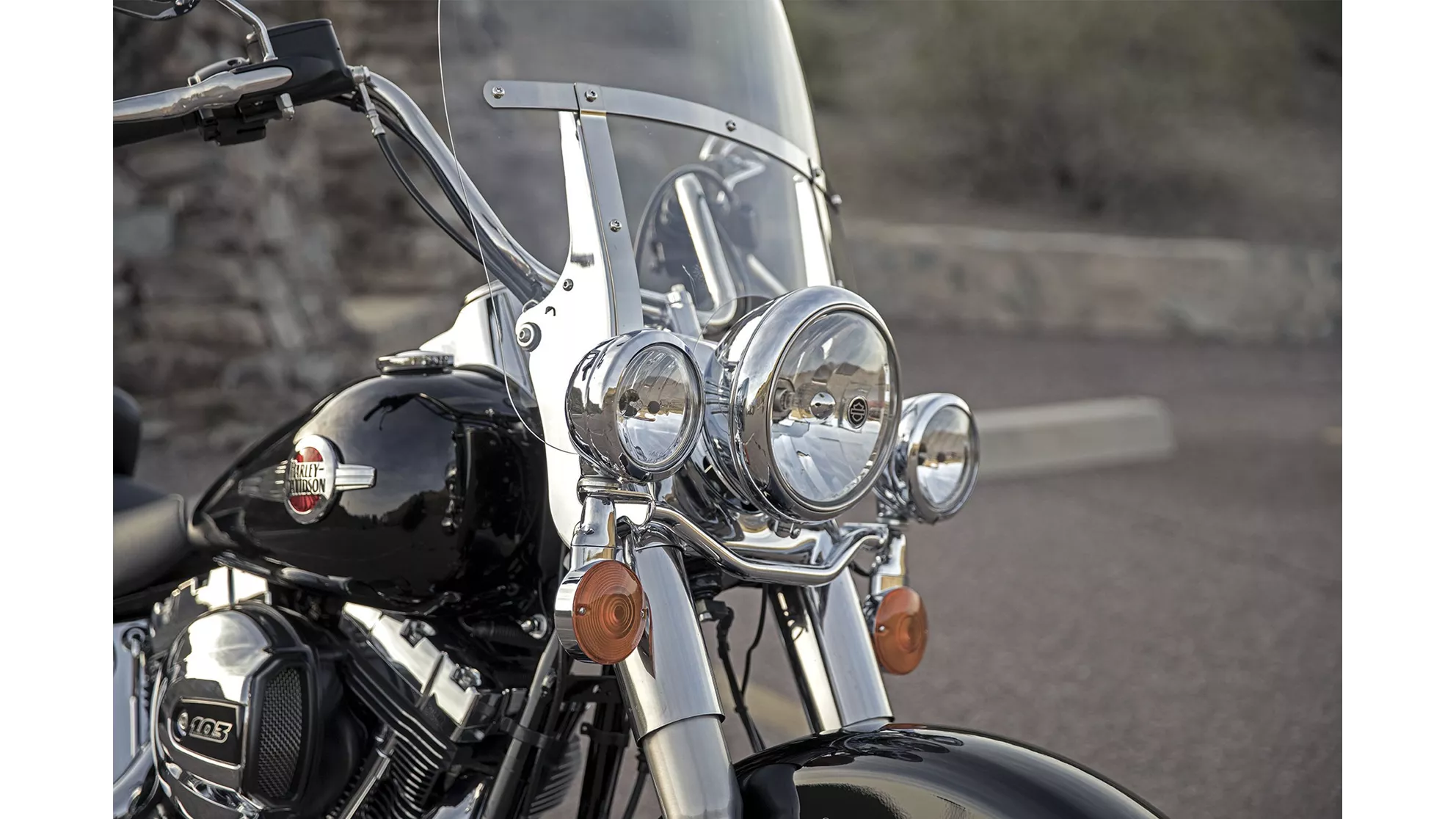 Harley-Davidson Softail Heritage Classic FLSTC - Imagen 2